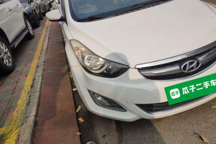 Used Hyundai Elantra (5th Generation / Langdong) 2015 1.6L Automatic Fashion Model