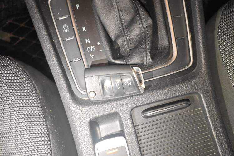 Used Volkswagen Golf 2018 230TSI Automatic Comfort Model
