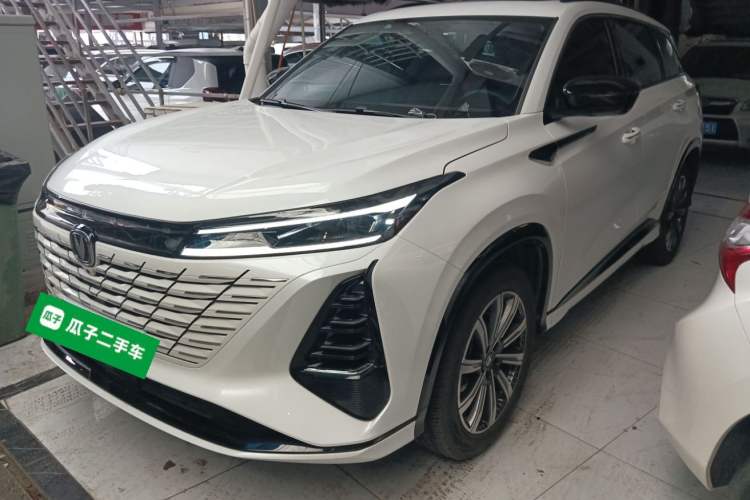 Used CHANGAN CS75 PLUS 2024 3rd Generation Champion Edition 1.5T Intelligent Drive Dynamic Model