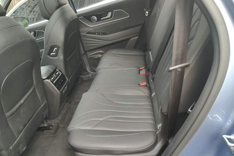 Used Chery Fengyun T9 2024 120 Long-Range Flagship Version 7 Seats Ternary Lithium