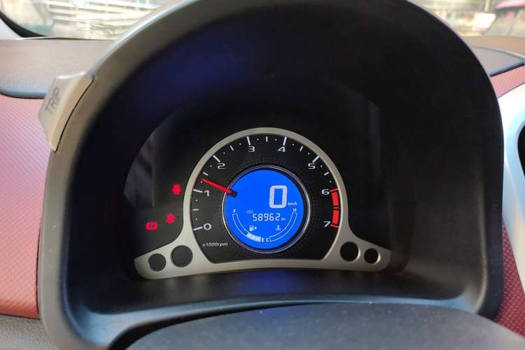 Used CHANGAN Benni 2015 1.4L Manual Luxury Model China V Standard
