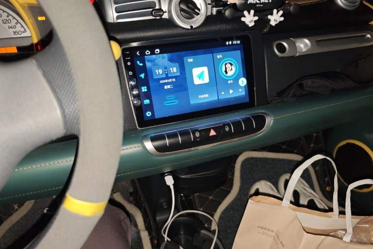 Used smart fortwo 2012 1.0 MHD Hardtop Comfort Edition Audio And AC Panel