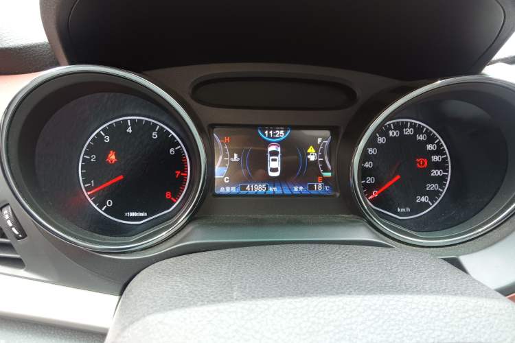 Used BYD G5 2014 1.5TI Manual Flagship Edition