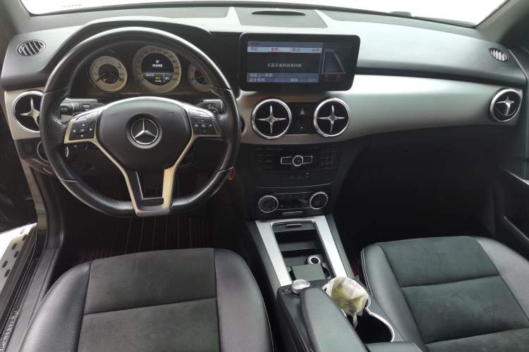 Used Mercedes-Benz GLK-Class 2015 GLK 260 4MATIC Dynamic Edition Ultimate Version