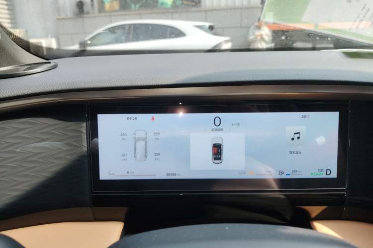 Used Geely Galaxy L7 2024 1.5T 115 km PLUS Dragon Edition