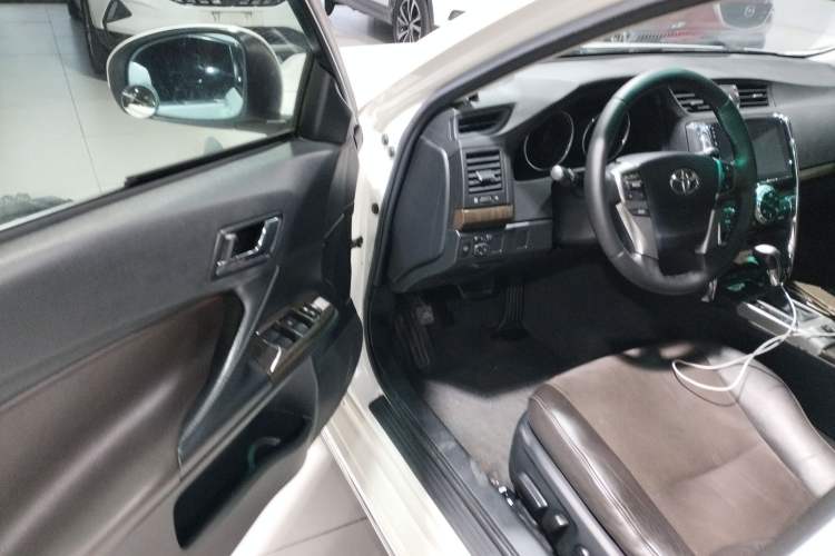 Used Toyota Reiz 2013 2.5V Shangrui Edition Driver Seat