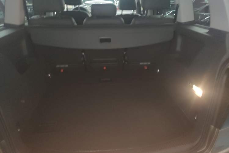 Used Volkswagen Touran 2015 1.4T DSG Comfort Edition 5 Seats
