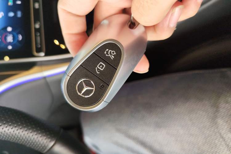 Used Mercedes-Benz C-Class 2025 C 260 L Obsidian Night Sport Edition
