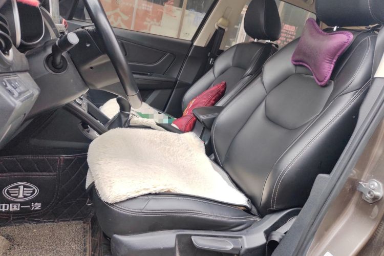 Used Bestune X40 2018 Internet Celebrity Edition 1.6L Manual Luxury Version
