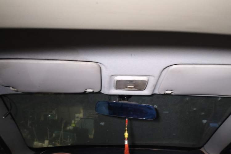 Used Dongfeng Fengon 330 
