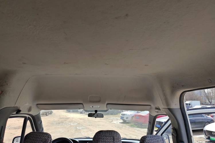 Used Foton Toano 2017 2.5T Restyled E Commercial Version Short Wheelbase 4J25TC3 Headliner