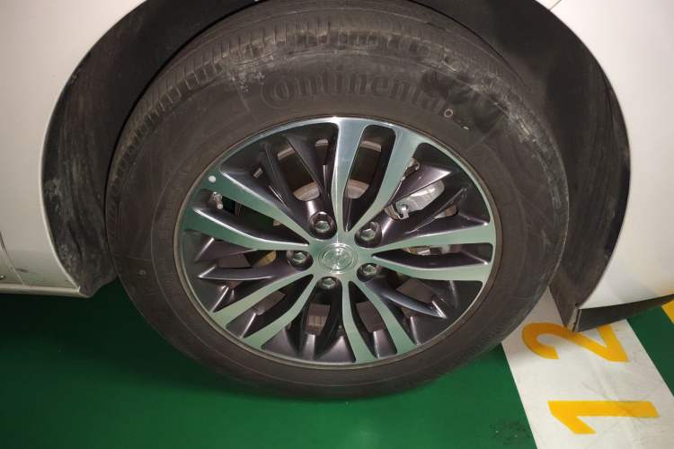 Used Buick GL8 2023 ES Lu Zun Comfort Model
