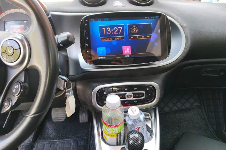 Used smart fortwo 2015 1.0L 52 kW Hardtop Passion Edition Audio And AC Panel