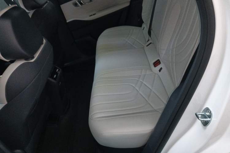 Used Geely Galaxy Galaxy Xingjian 7 EM-i 2025 120km Exploration+ Version
