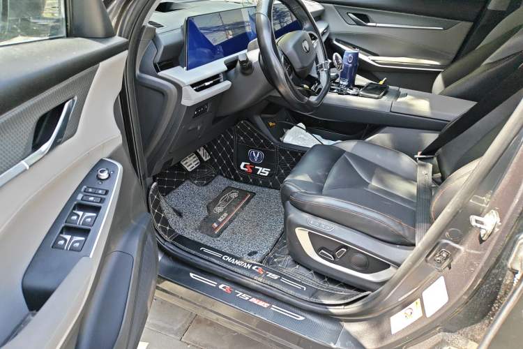 Used CHANGAN CS75 PLUS 2022 2.0T Automatic Flagship Edition Driver Seat