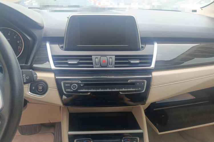 Used BMW 2 Series Active Tourer 2016 220i Luxury Design Package
