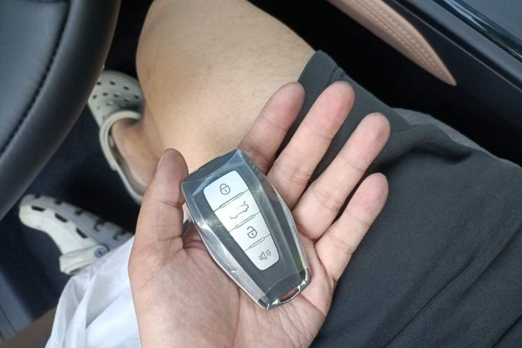 Used Geely Auto Haoyue PRO 2025 1.5T DCT Zongheng + New Year Supreme Edition