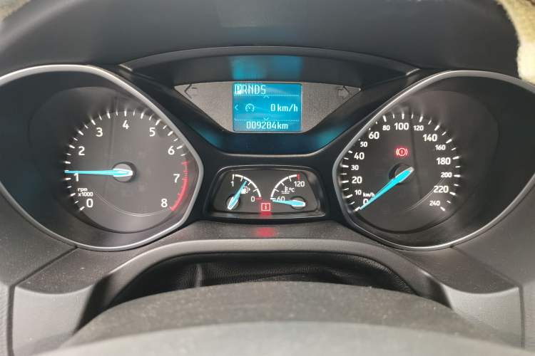 Used Ford Focus 2015 Sedan 1.6L Automatic Trend Model
