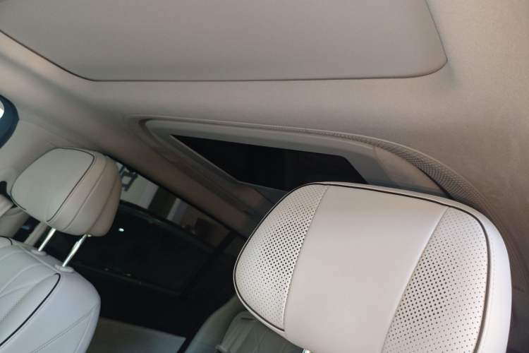 Used XPeng X9 2024 702 Ultra-Long Range Max