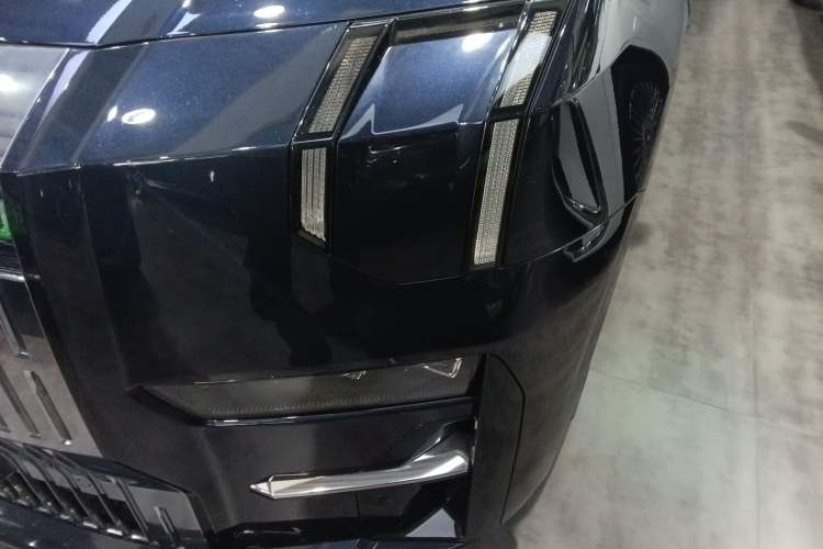 Used Zeekr 009 2022 WE Edition Left Front Headlight