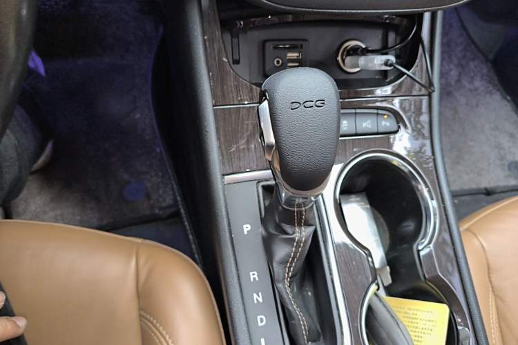 Used Buick Verano 2015 Sedan 20T Dual-Clutch Flagship Model Gear Lever