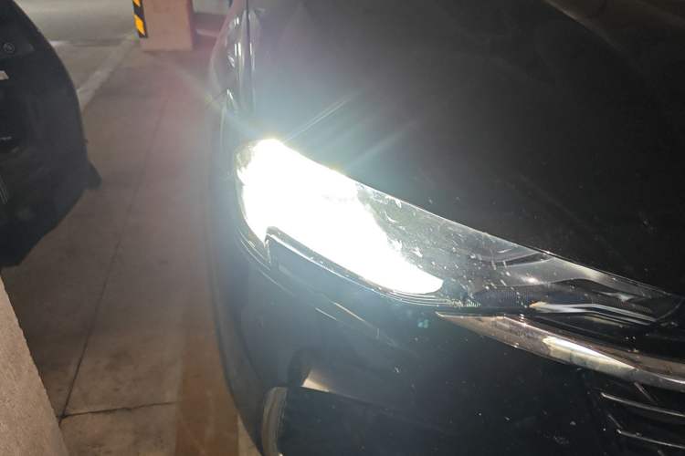 Used Buick Envision 2021 Encore Plus 652T Five-Seat Luxury Model
