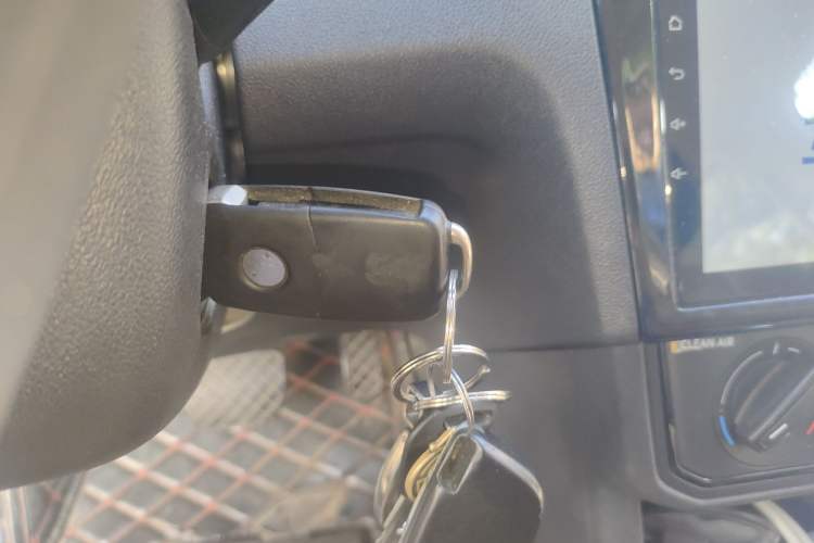 Used Volkswagen Jetta 2017 1.5L Automatic Fashion Model