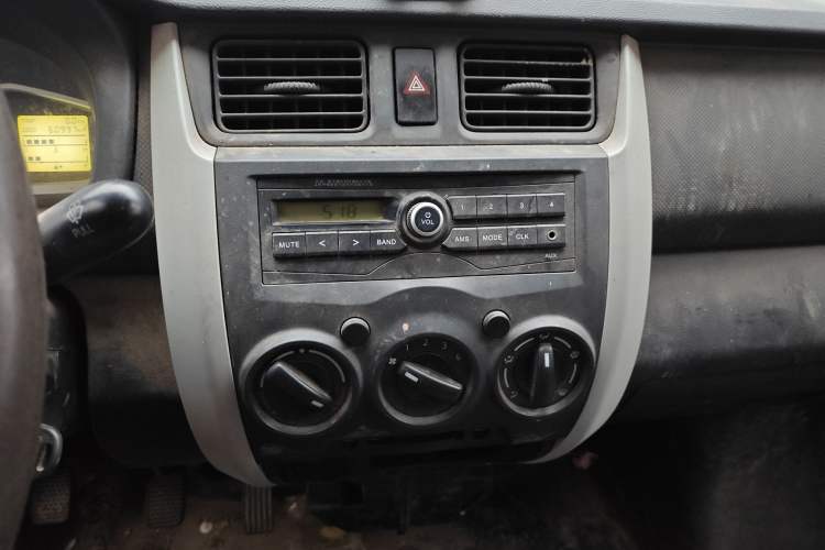 Used CHANGAN KAICHENG Star 3 2015 1.0L Base Model Non-Air-Conditioned C10
