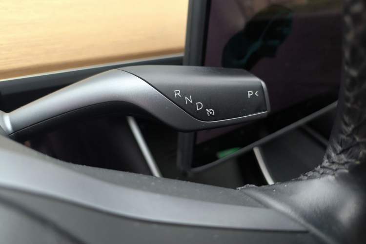 Used Tesla Model 3 (Import) 2019 Long-Range Rear-Wheel-Drive Version