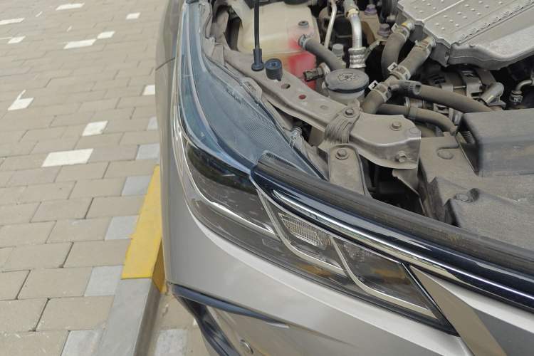 Used Toyota Corolla 2021 1.2T S-CVT Luxury Edition Right Front Headlight