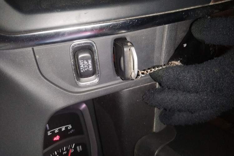 Used Volvo XC60 2015 T5 Smart Edition Vehicle Key