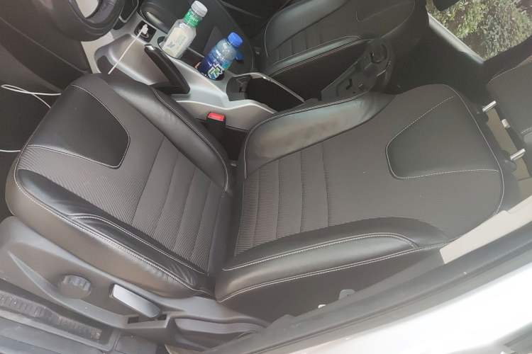 Used Ford Kuga 2015 1.5L GTDi Two-Wheel Drive Fashion Edition