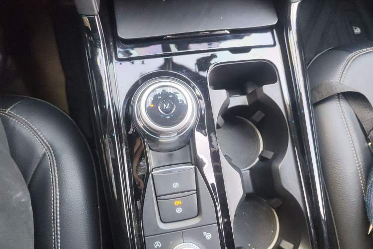 Used Ford Explorer 2020 EcoBoost 285 4x4 Titanium Edition 6 Seats
