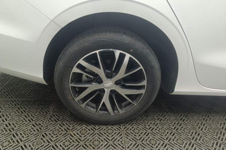 Used Geely Auto Emgrand 2023 4th Generation Champion Edition 1.5L CVT Luxury Model
