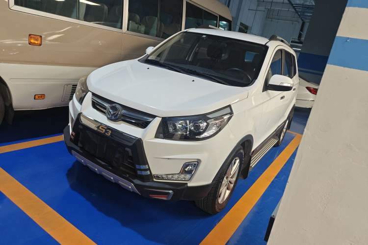 Used HYOSOW S3 2014 1.5L Luxury Version China IV Emission Standard