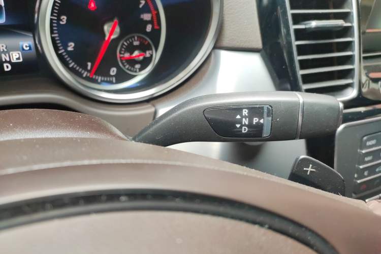 Used Mercedes-Benz GLE-Class 2017 GLE 400 4MATIC Middle East version
