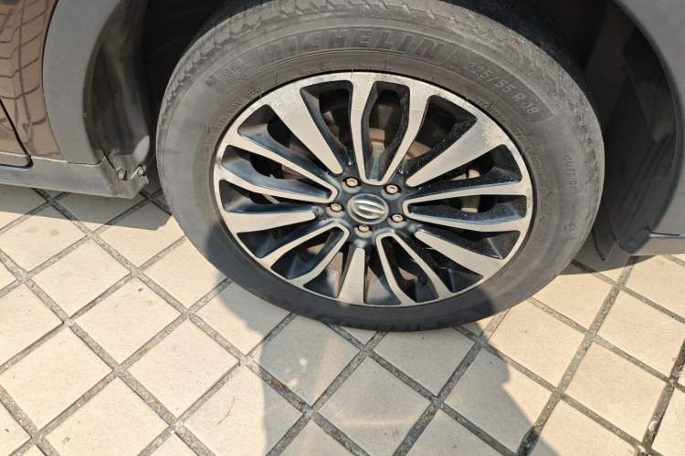 Used GAC Trumpchi GS5 Super 2016 2.0L Automatic Two-Wheel Drive Anniversary Edition
