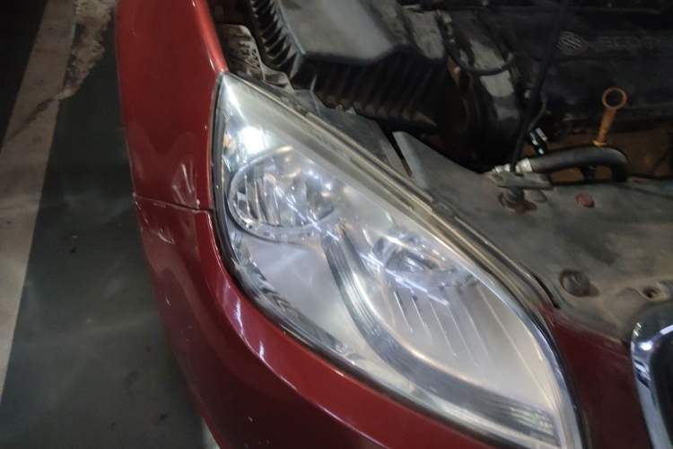 Used Buick GT 2011 GT 1.8L Automatic Fashion Edition Leather Model Right Front Headlight