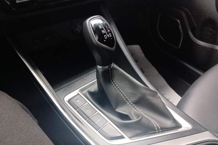 Used Geely Auto Vision X3 2019 Upgraded Model 1.5L CVT Prestige Version
