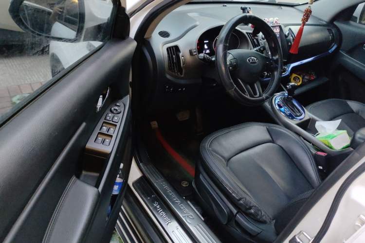 Used Kia Sportage R 2015 2.0L Automatic Two-Wheel Drive GLS
