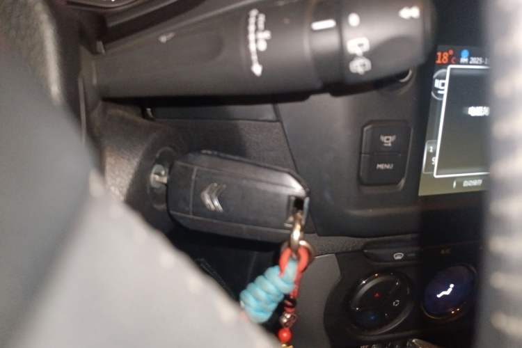 Used Citroen C3-XR 2015 1.6L Automatic Fashion Model
