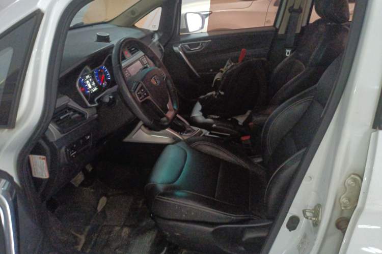 Used Geely Auto Vision X3 2017 1.5L Automatic Elite Model Left Front Seat