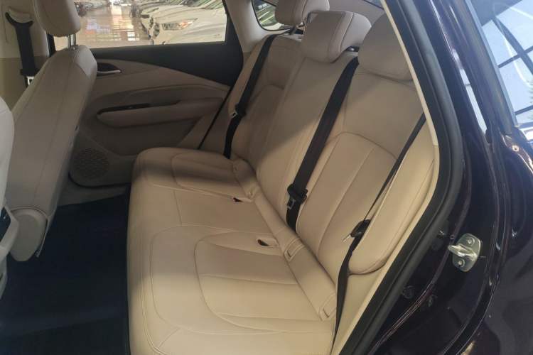 Used Wuling Xingguang 2023 150 Advanced Edition Left Rear Seat