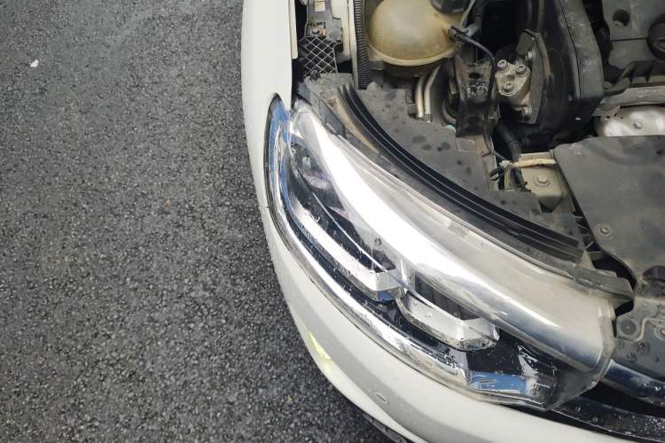 Used Citroen C3-XR 2015 1.6L Manual Pioneer Model
