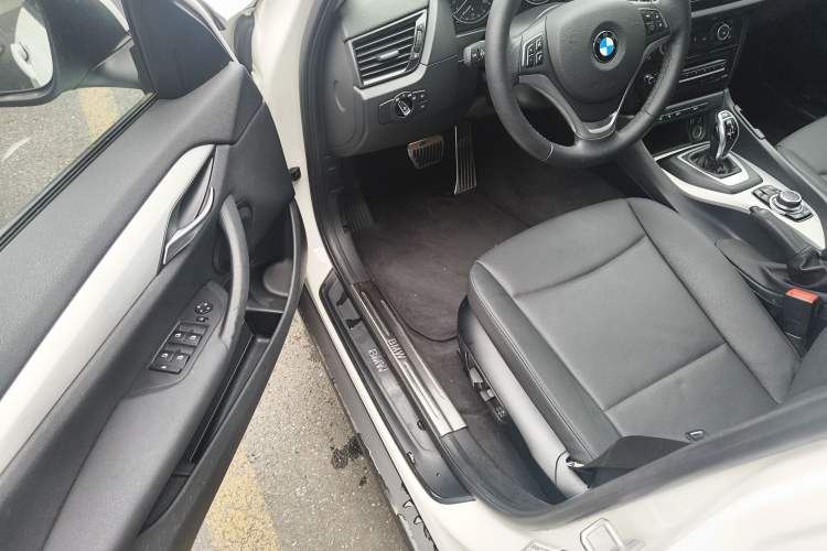 Used BMW X1 2014 sDrive18i Leading Model Driver Seat