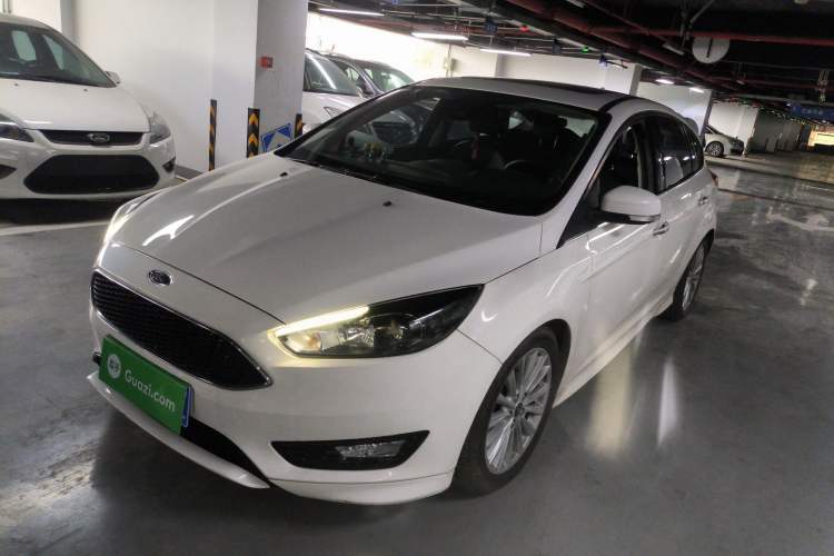 Used Ford Focus 2017 Hatchback EcoBoost 180 Automatic Sport Model
