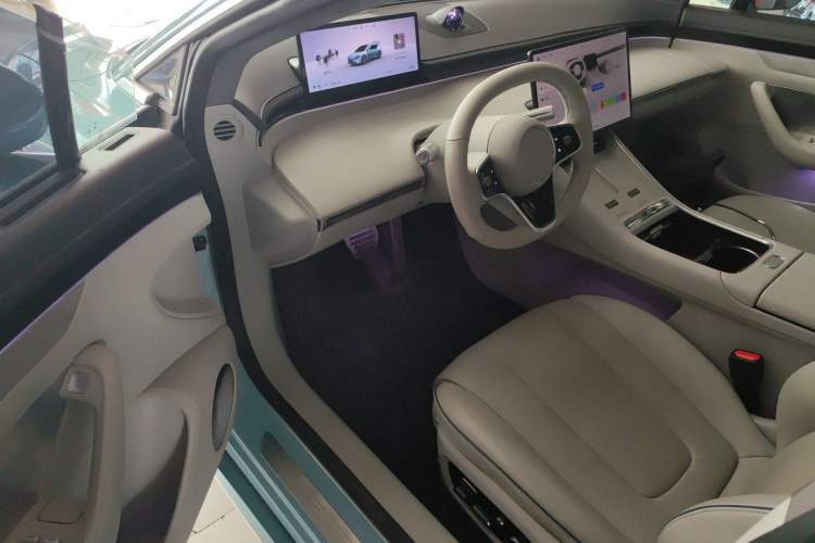 Used Hima Luxeed S7 2024 Ultra Four-Wheel Drive Flagship Edition
