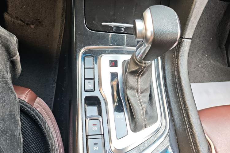 Used Baojun 560 2017 1.5T DCT Prestige Edition