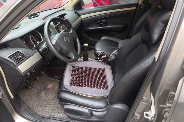 Used Nissan Sylphy 2016 Classic 1.6XE Manual Leading Edition
