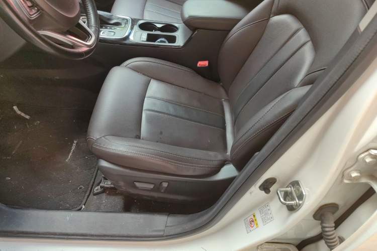 Used GAC Trumpchi GS4 2019 270T Automatic Two-Wheel Drive Luxury Smart Connectivity Model
